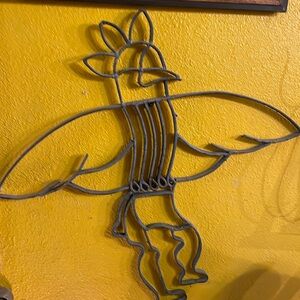 Metal chicken